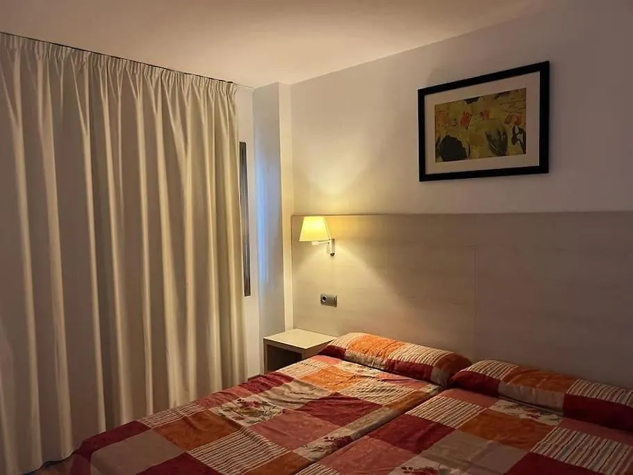 Michelangelo Salou Super 2 Bedroom Near The Beach Appartement